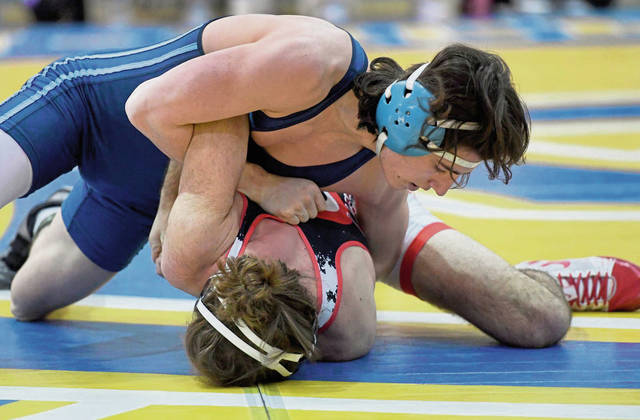 Burrell’s Oswalt joins elite group; Bucs have 4 champions<span class="headline-video">Video <i class="fa-solid fa-circle-play"></i></span>