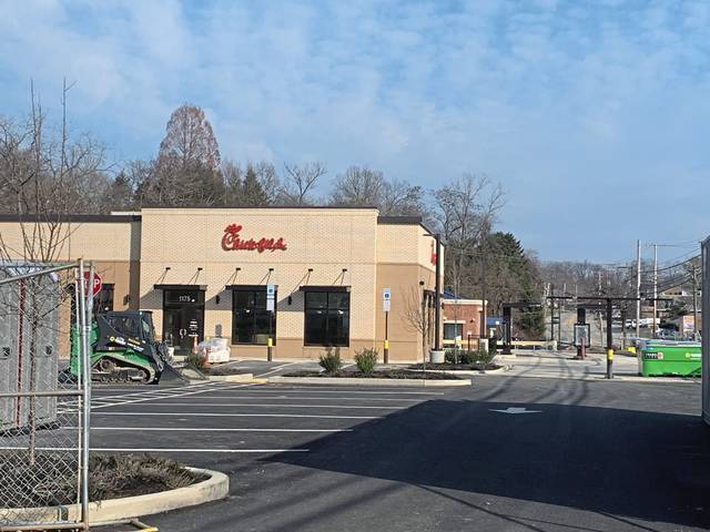 3565347_web1_her-chickfila-030421