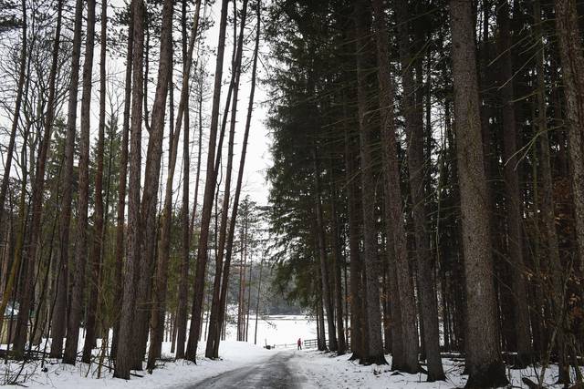 3565857_web1_gtr-lo-TwinLakesfeature001-022321