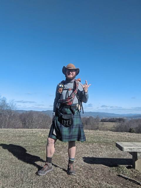 3569330_web1_pcj-hiker02-030421