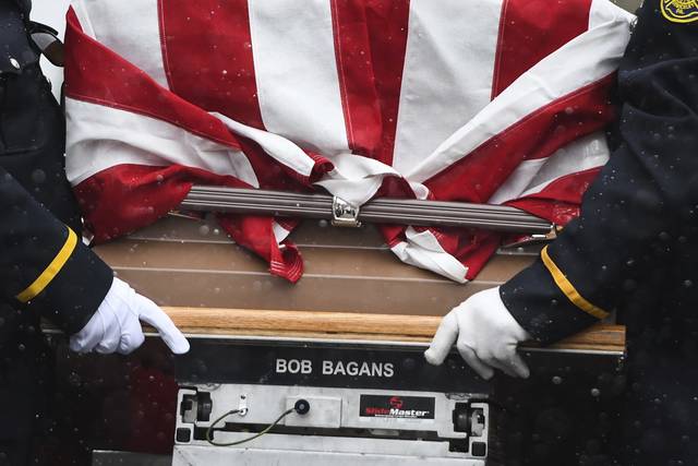3576082_web1_sew-Bagans005-021721