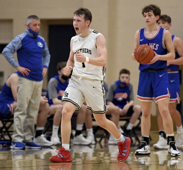Franklin Regional boys rally in 4th quarter to defeat Armstrong