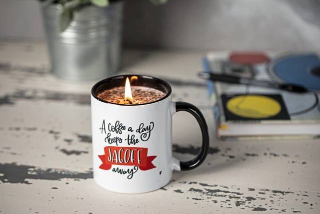 3543957_web1_GTR-LIV-Candles-4