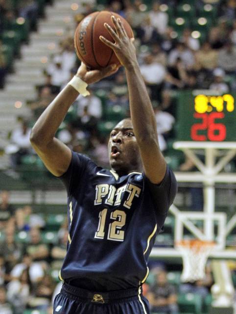 3591614_web1_gtr-Pitt-030221