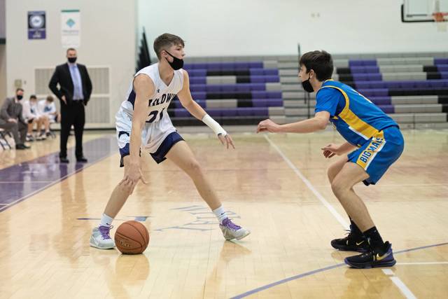 Senior comfortable in starring role for Baldwin boys basketball