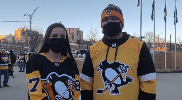 3594347_web1_ptr-pensfans4-030321