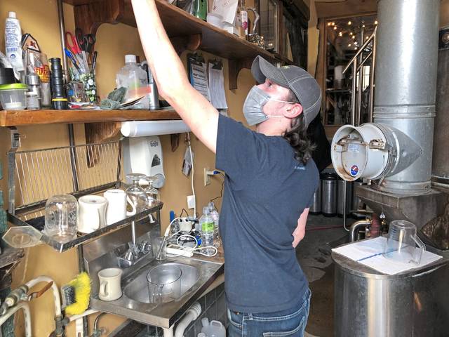 3602461_web1_PTR-brewerysuit2-031321