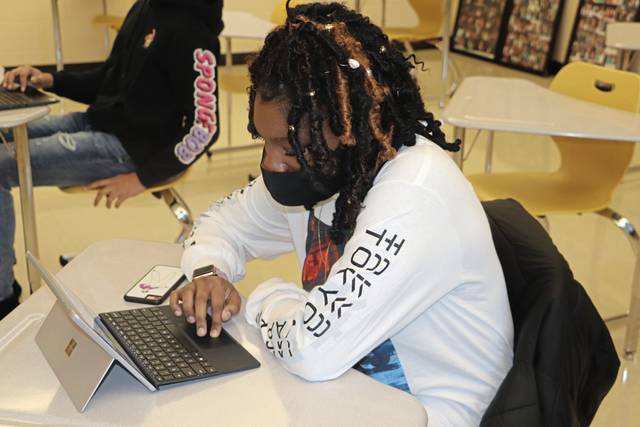 3614739_web1_PHP-HighSchoolProject4-031821