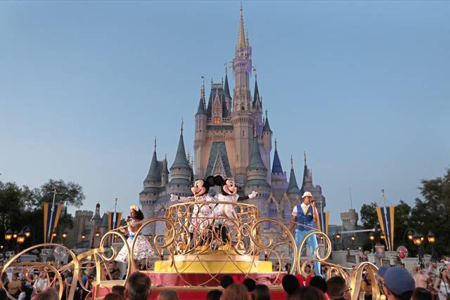 3616415_web1_gtr-trv-DisneyVIP-030120
