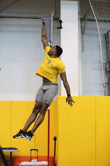 3650190_web1_gtr-PittProDay5-031821