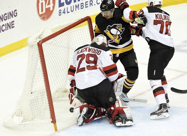 3662011_web1_ptr-Pens-Devils10-032221