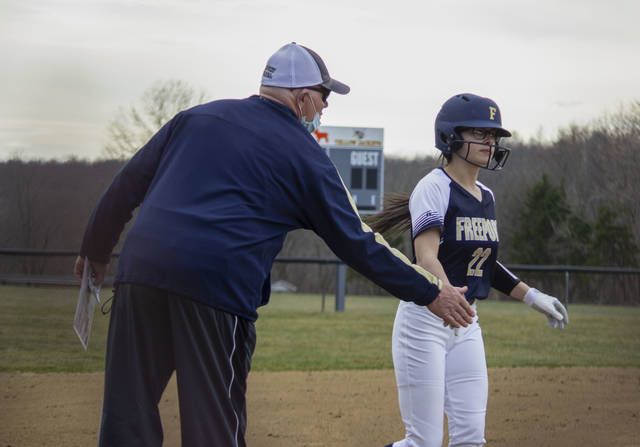 With experienced roster, Freeport softball may be outlier