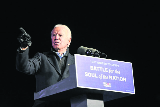 3677528_web1_ptr-BidenHeinz15-110320