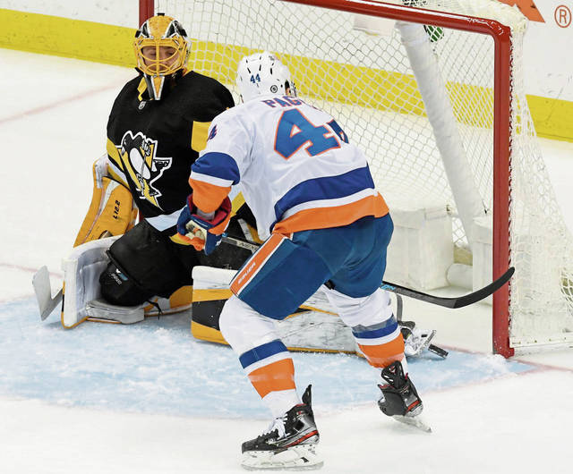 3687733_web1_ptr-Pens-Islanders07-033021