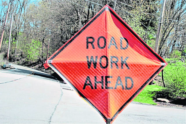 3690183_web1_WEB-road-work-sign