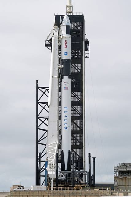 3690776_web1_SpaceX_Crew_Launch_85912.jpg-2727d