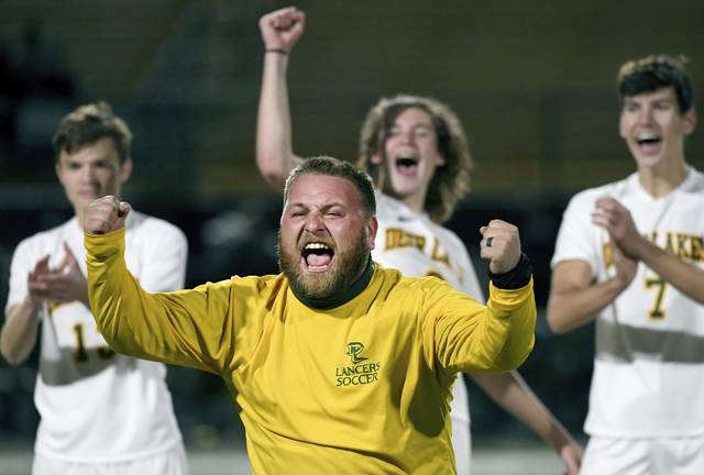 Dan Yates resigns as Deer Lakes boys soccer coach after successful 2-year run