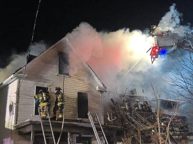 3702123_web1_vnd-2Fires3rdAve-040221
