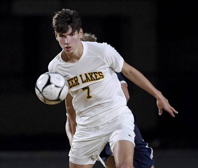Deer Lakes defender Colton Spence commits to Robert Morris