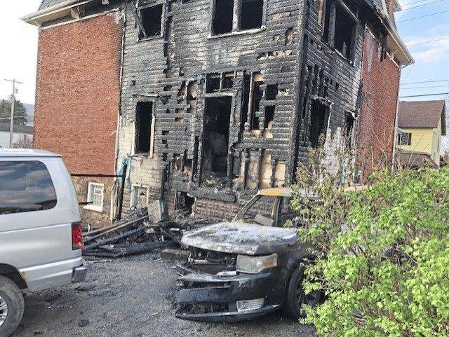 3717900_web1_Derry-fire2