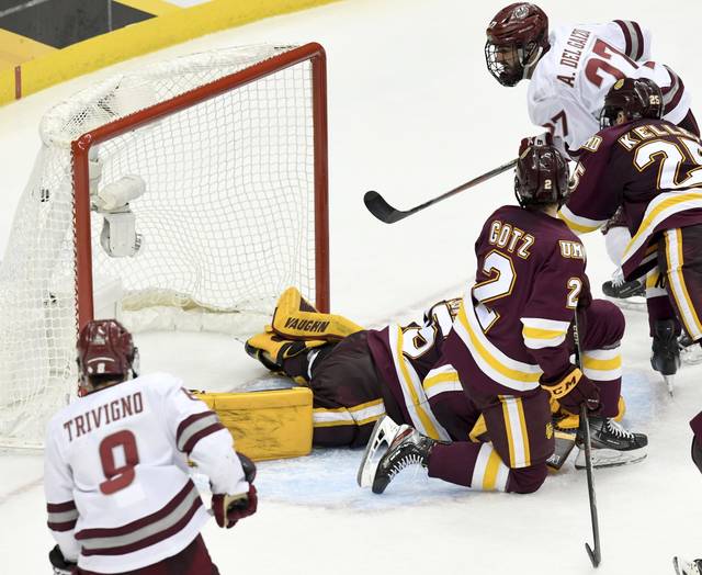 3724097_web1_ptr-UmassDuluth12-040921
