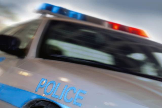 3729761_web1_web-police9
