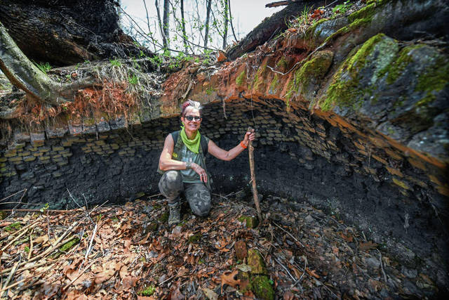 3731735_web1_GTR-CokevilleHike100-041121