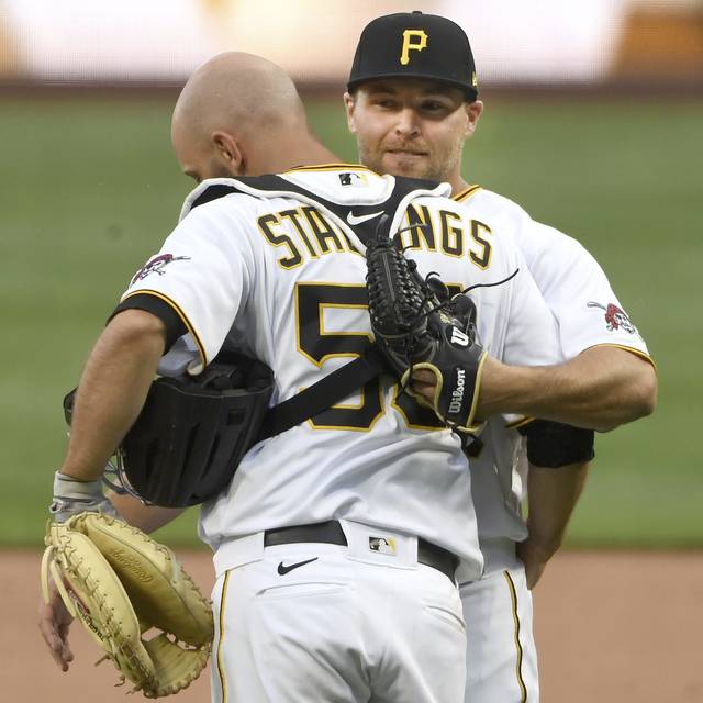 3733529_web1_ptr-Bucs12-041221