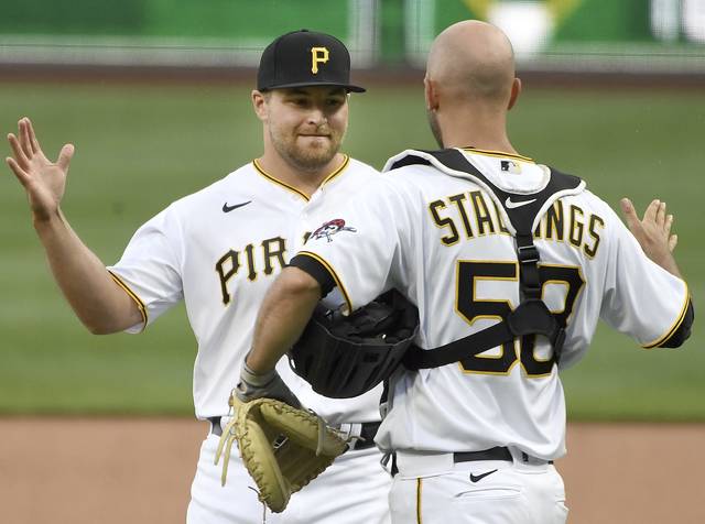 3733529_web1_ptr-Bucs13-041221