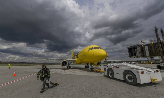 3737210_web1_gtr-AirportRebound200-041021