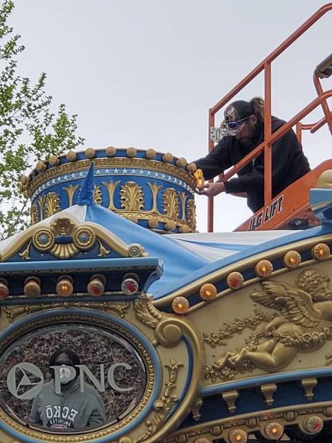 3741386_web1_PTR-SchenleyCarousel