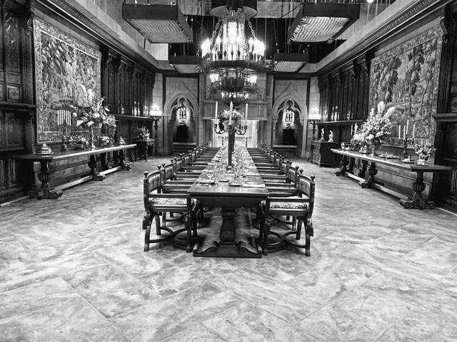 3751840_web1_Hearst-Castle-