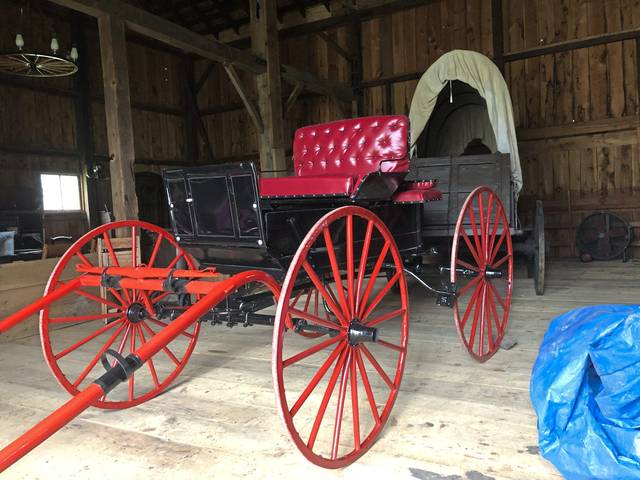 3755759_web1_gtr-WagonCarriage2-041821