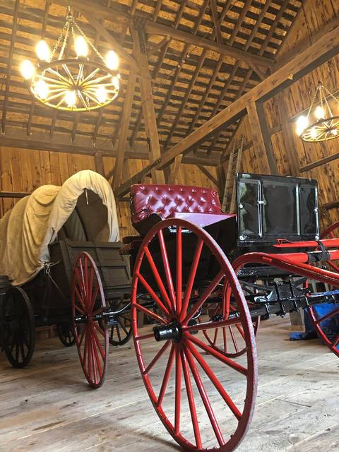 3755759_web1_gtr-WagonCarriage4-041821