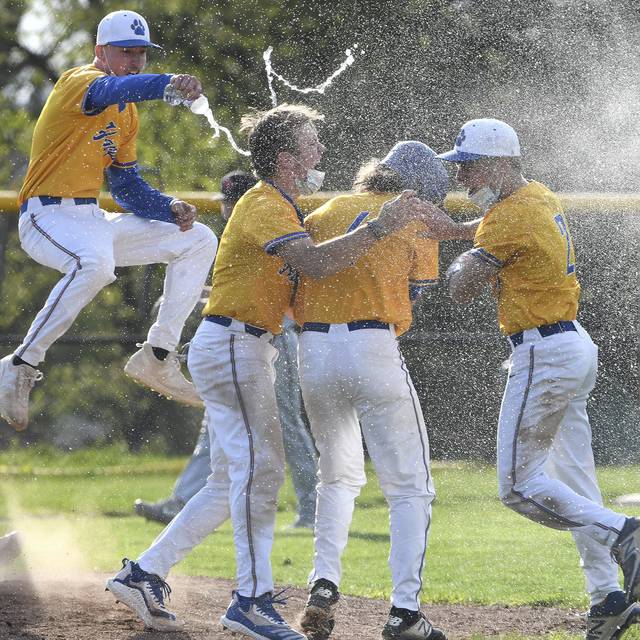 Talbots top Fox Chapel in extra innings to earn key section victory