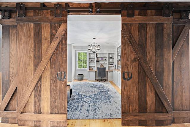 3762844_web1_ptr-barnhouse-10