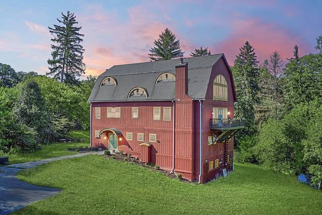 3762844_web1_PTR-BarnHouse-12