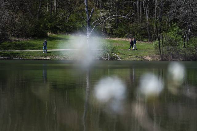 3766573_web1_gtr-lo-twinlakes-042121