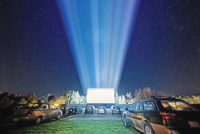 3767035_web1_Drive-in-movie