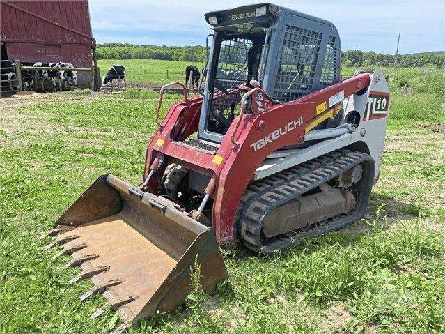 3767158_web1_Trackloader