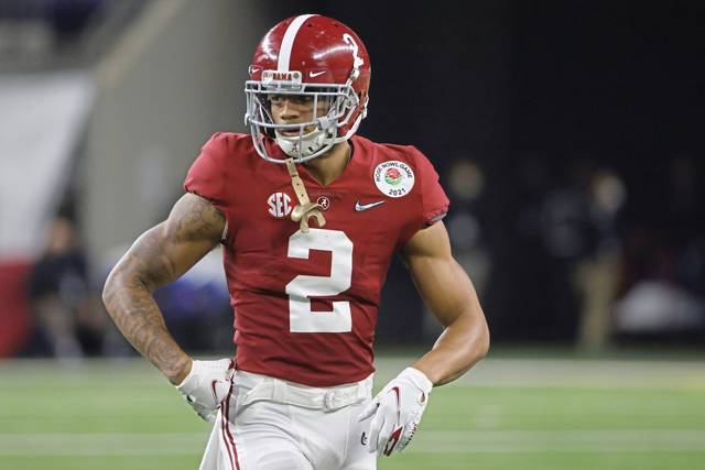 3772321_web1_ptr-nfldrafthqcb-042821