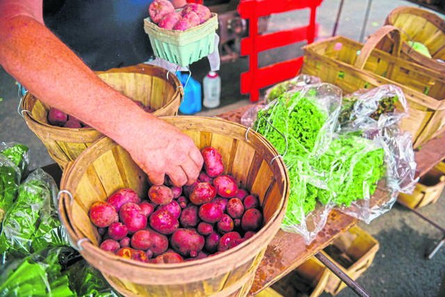 3775211_web1_gtr-farmersmarkets