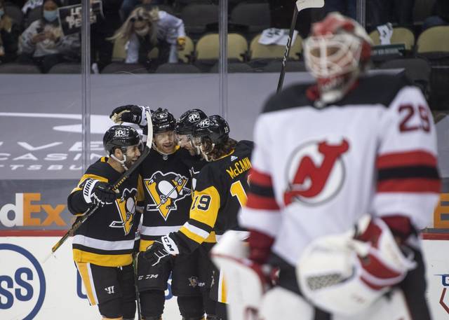 3779317_web1_gtr-PensDevils003-042521