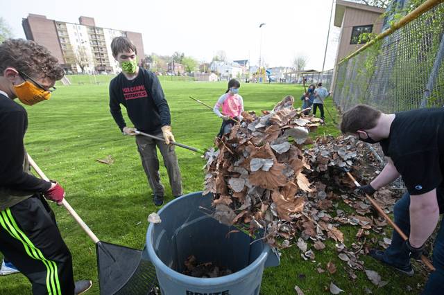 3779570_web1_her-lo-blawcleanup01-050621