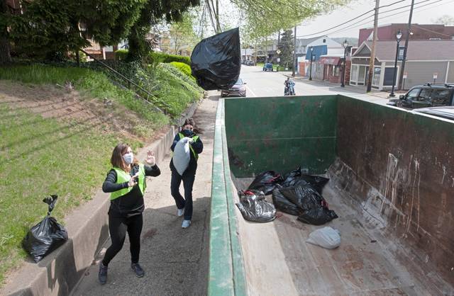 3779570_web1_her-lo-blawcleanup03-050621