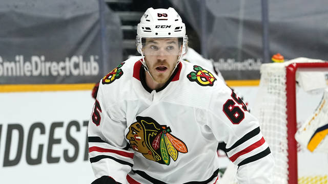 Blackhawks’ Andrew Shaw retires after latest concussion