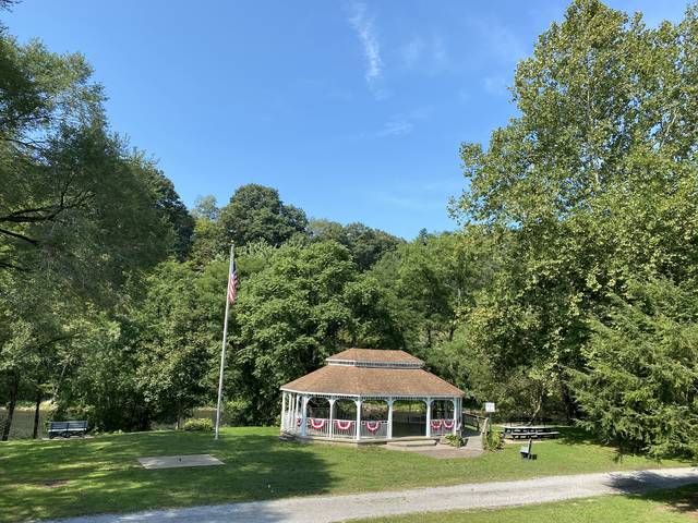 3786706_web1_gazebo-at-riverfront-park