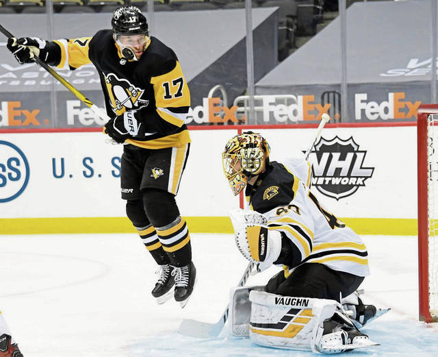 3787476_web1_ptr-PensBruins02-042821