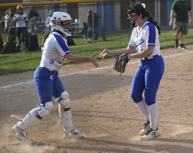 Hempfield softball team starting to show look of contender again