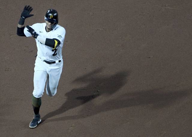 3794769_web1_gtr-BucsRoyals05-042921